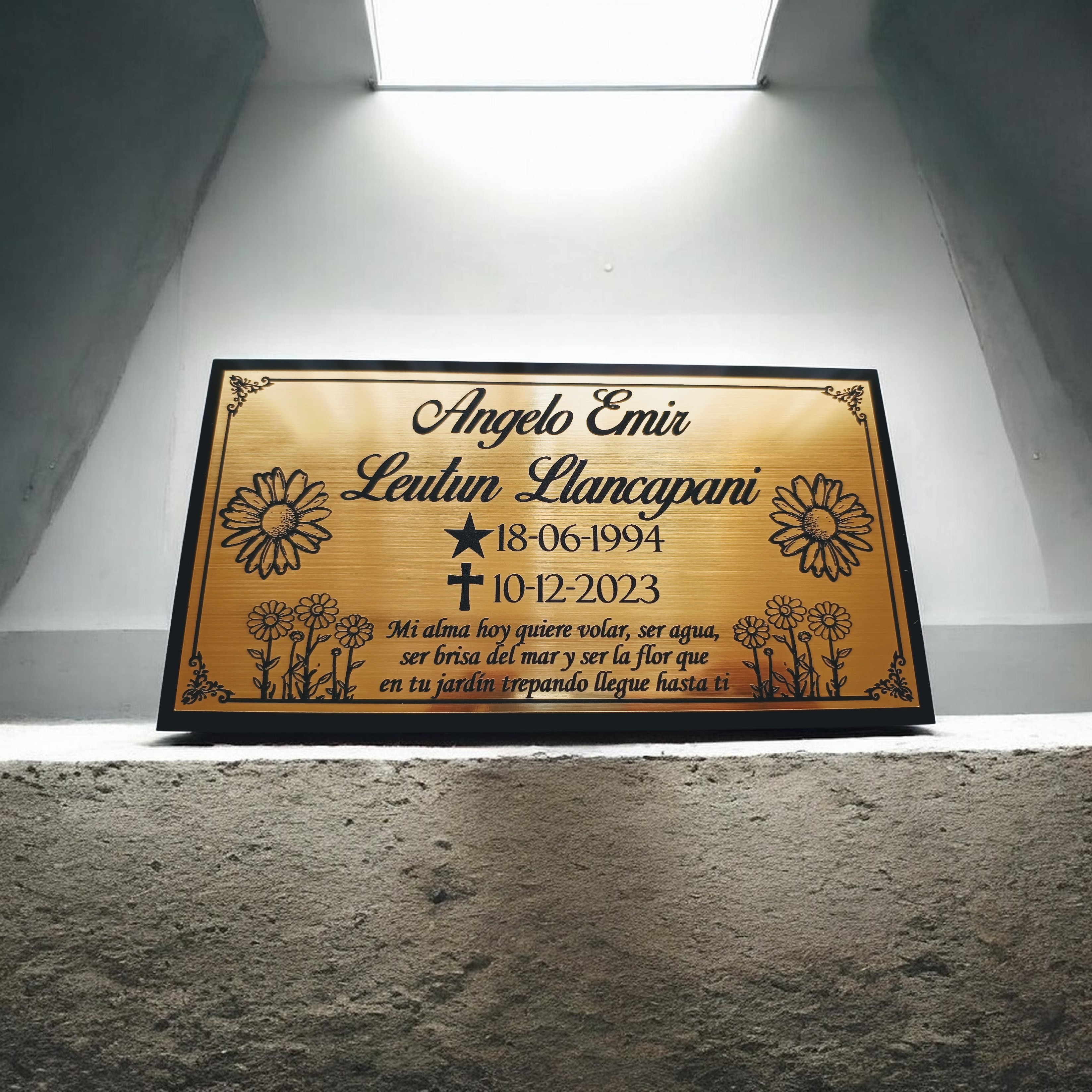 Placa funeraria o recordatoria personalizada en acrílico  para cementerio varios tamaños